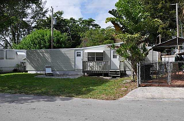 1st image of 2491 NE 136th Ter