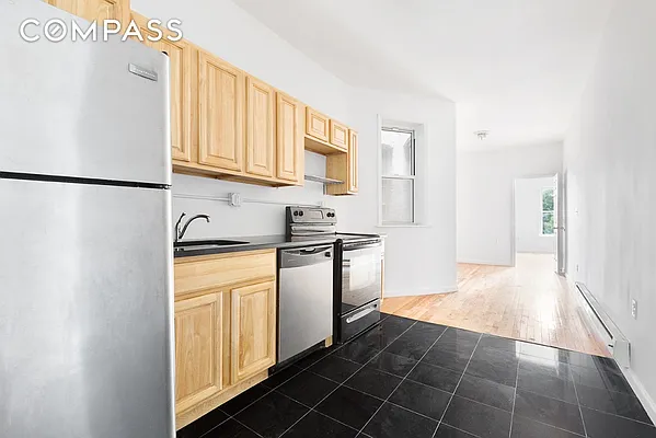 Rented by Compass | media 36