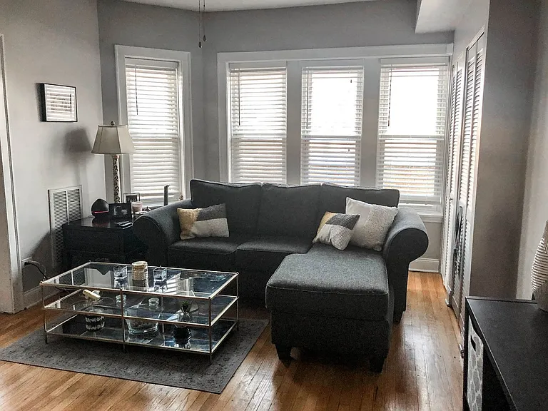4809 N Paulina St #2 — Photo 1
