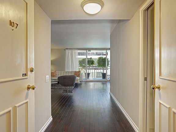 4th image of 7270 Hillside Ave Unit 107