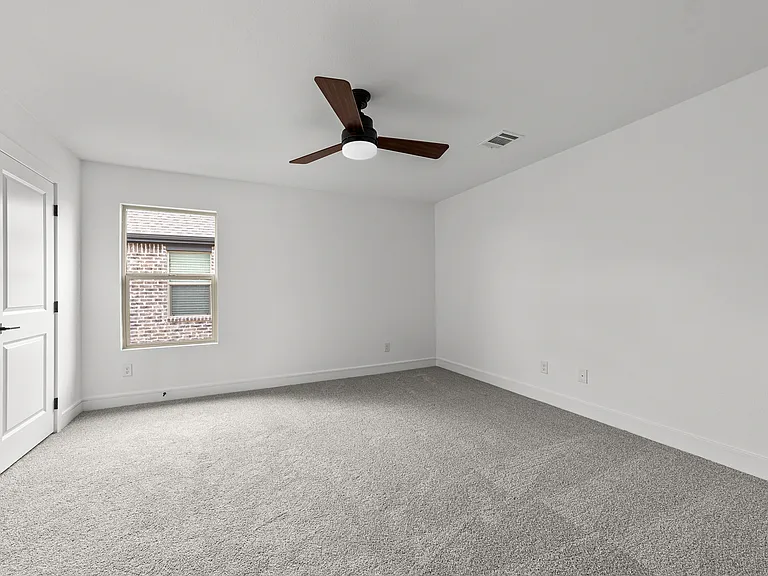512 Sunflower Trl — Photo 14