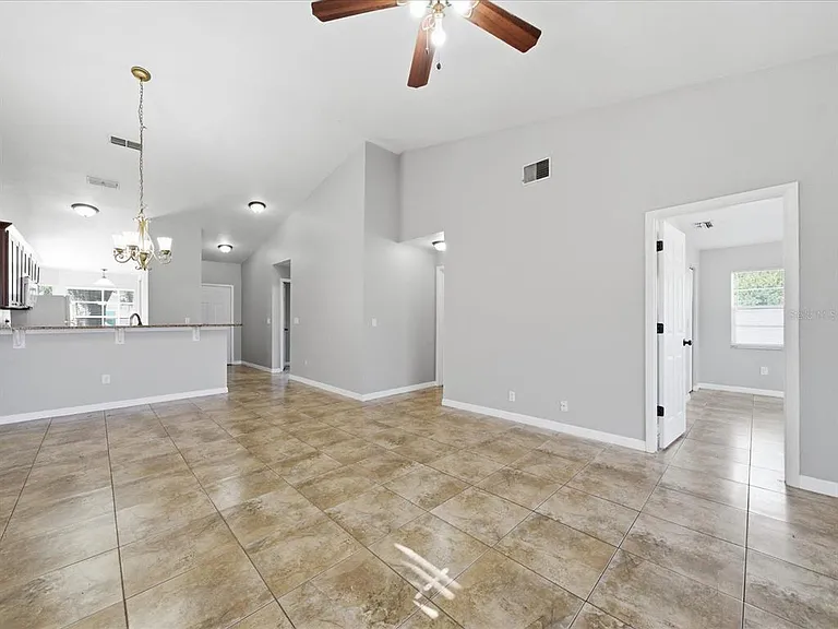 7615 Lemon Wood Ct — Photo 20