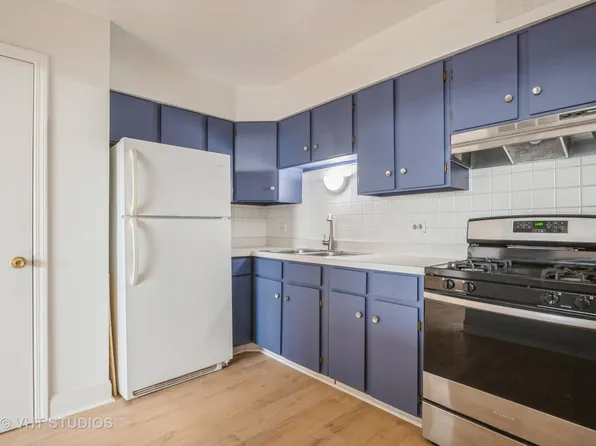 6325 N Sheridan Rd APT 2105, Chicago, IL 60660