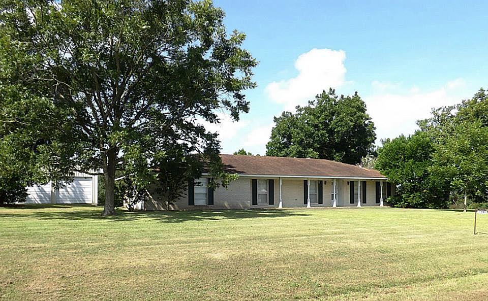 1st image of 8379 Bermuda St