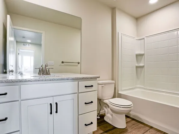 4768 Champlain Dr, Timnath, CO 80547