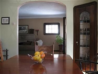 4th image of 1908 Janette Ave