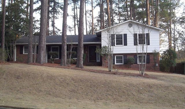 1st image of 3508 Jamaica Dr