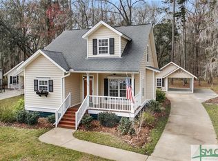 129 Cottage Ct, Richmond Hill, GA 31324