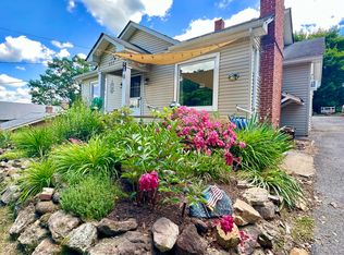 237 E Pennsylvania St, Covington, VA 24426