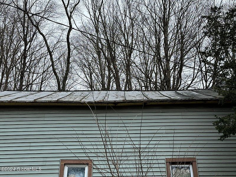5th image of 176 Dunham Hollow Road