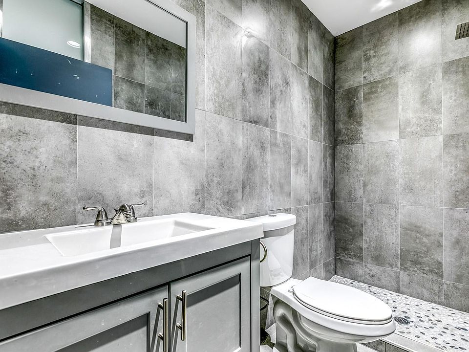1st image of 541 W Oxford St #4