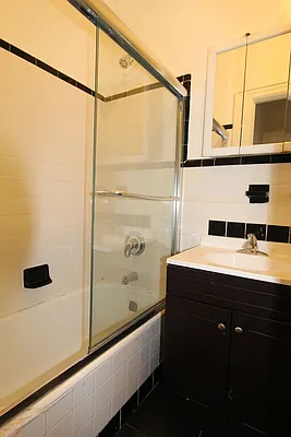 Rented by New York is Home | media 15