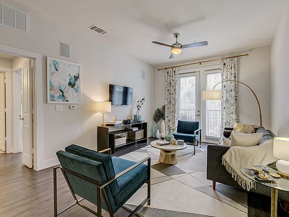 2nd image of 120 Turtle Creek Blvd APT 503