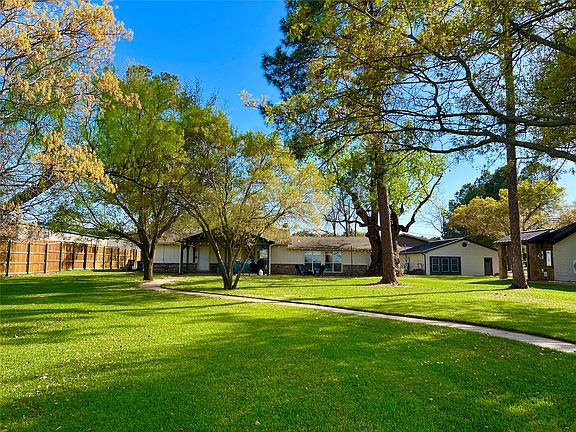 5th image of 1957 Deer Trail Rd