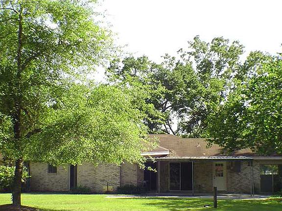 3rd image of 26551 Mandane Dr