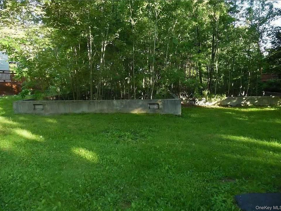 1st image of 51 Clearwater Drive