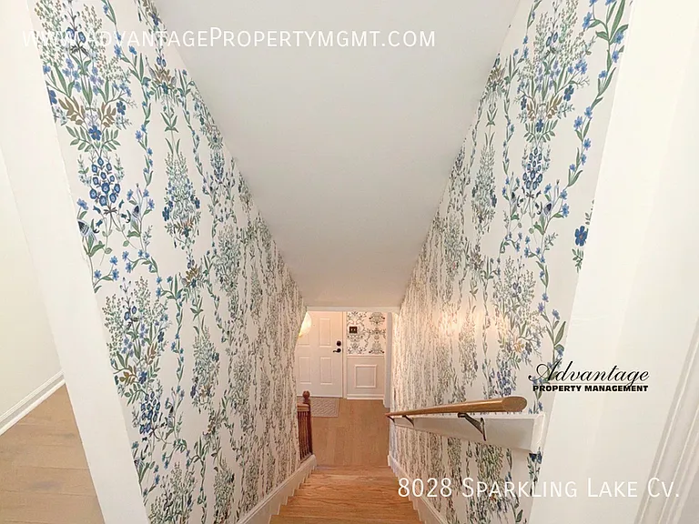 8028 Sparkling Lake Cv — Photo 15