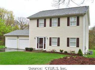 377 Dudley Town Rd, Windsor, CT 06095