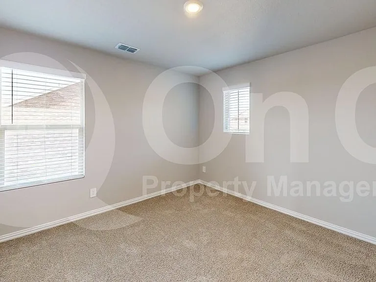 517 Ridgedale Dr — Photo 16