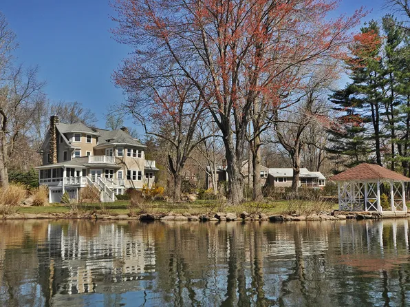 130 Boulevard, Mountain Lakes, NJ 07046