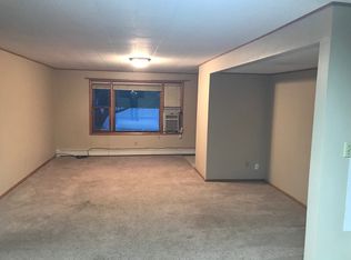 1605 1/2 Harmon Ave, Bismarck, ND 58501