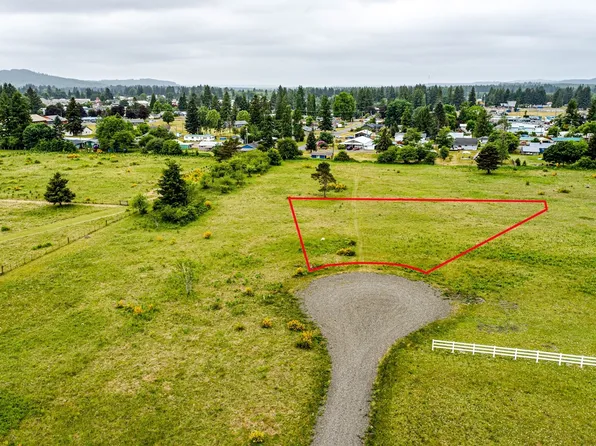 4 Sunset Circle, Forks, WA 98331