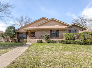1811 Serenade Ln, Richardson, TX 75081