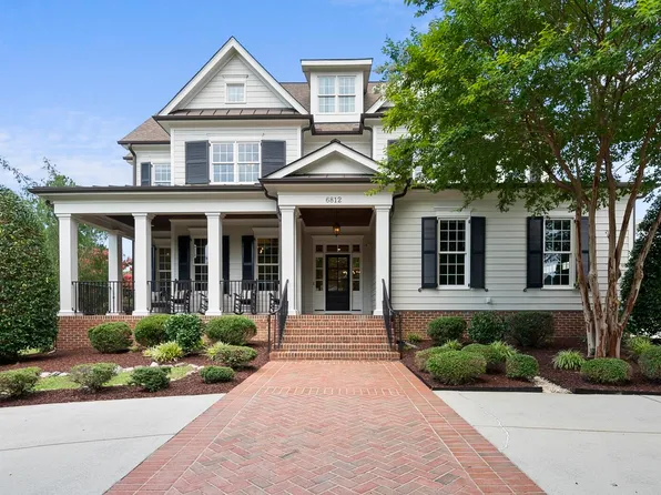 6812 Piershill Ln, Cary, NC 27518