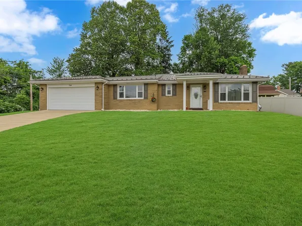 746 McLean St, Rochester, PA 15074