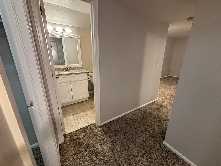 2727 Folsom St #230 — Photo 10