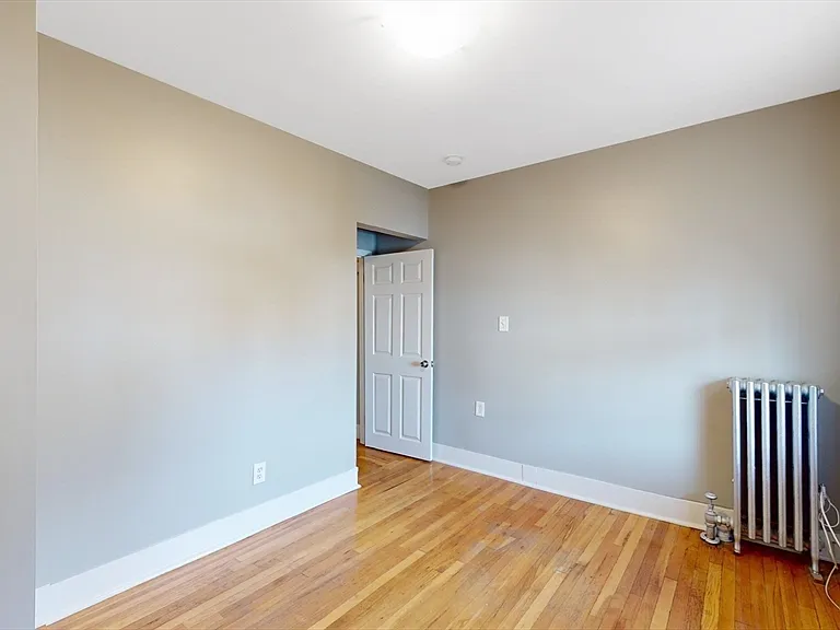 63 Whitten St #3 — Photo 21