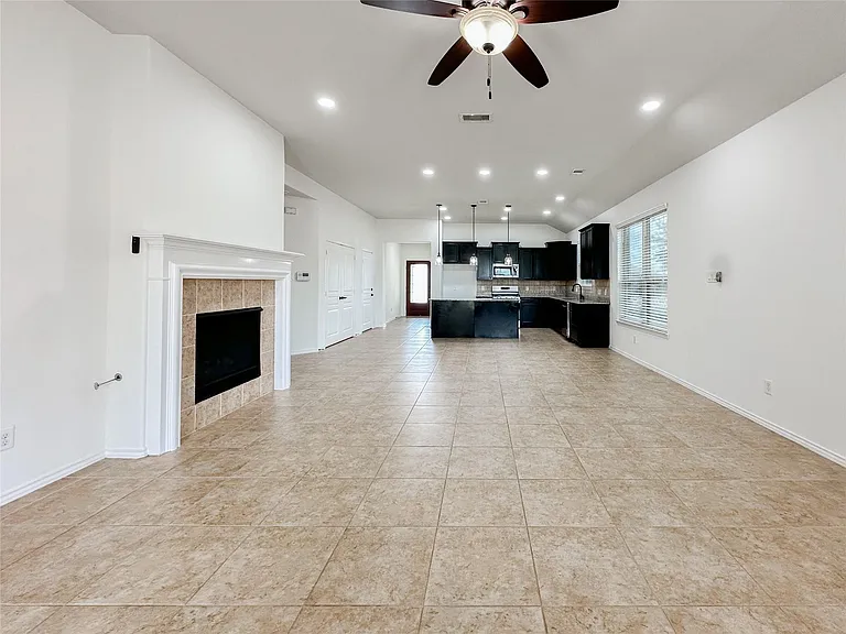 25322 Alverstone Dr — Photo 10