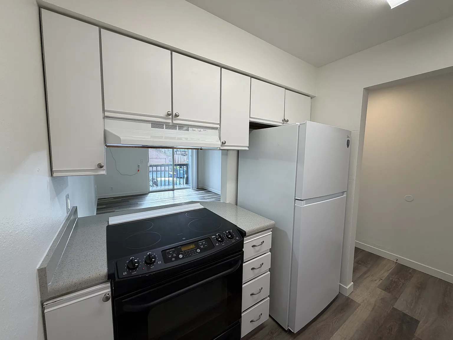 West 11th Apartments - 5 — Photo 3