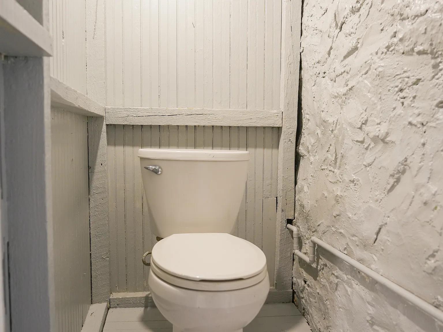 3126 Normount Ave — Photo 3