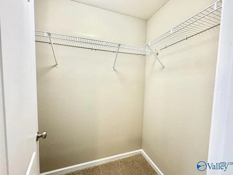 142 Vancouver Rd — Photo 17