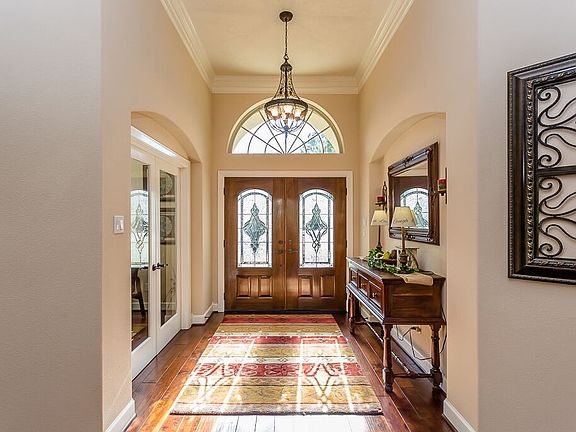 3rd image of 28440 Horse Shoe Ln