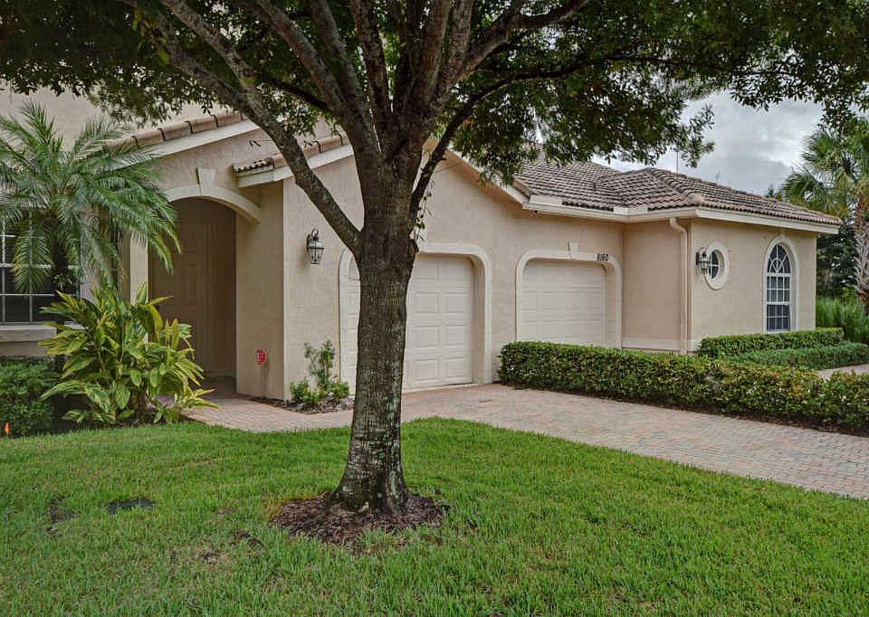 1st image of 8158 Carnoustie Pl