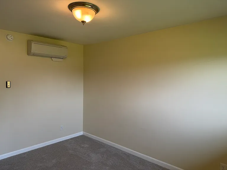 3837 Fairview Dr #3 — Photo 9