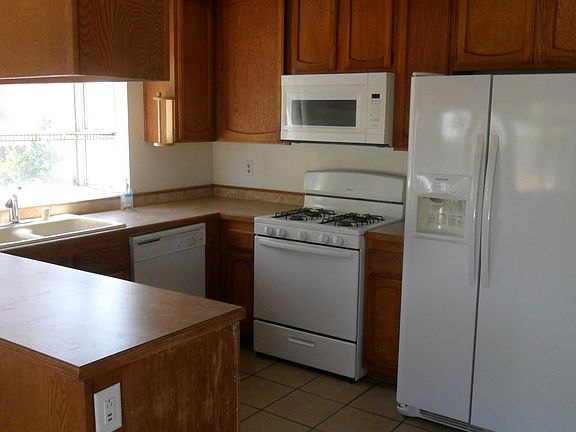 3rd image of 13140 Tierra Canyon Dr