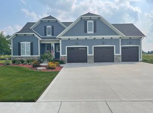 1620 Kingsland Dr, Byron Center, MI 49315