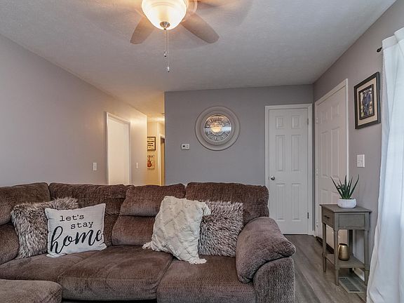 4th image of 1339 Fernwood Dr