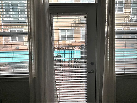 3rd image of 3000 Vanderbilt Pl APT 116
