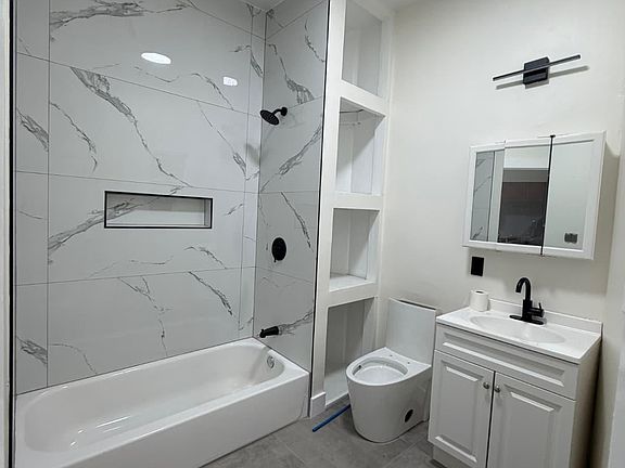 5th image of 42 Clerk St Floor 2