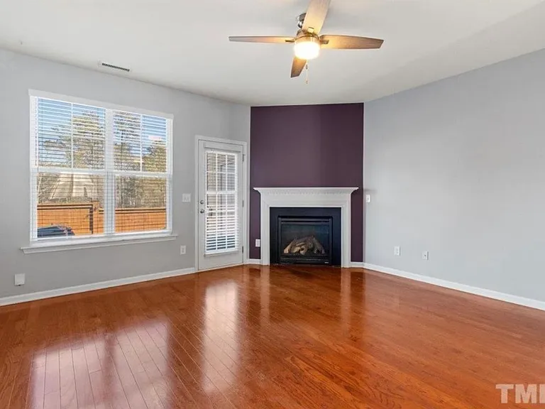 2960 Casona Way — Photo 12