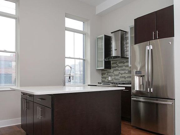 3rd image of 2162-64 E Norris St #B