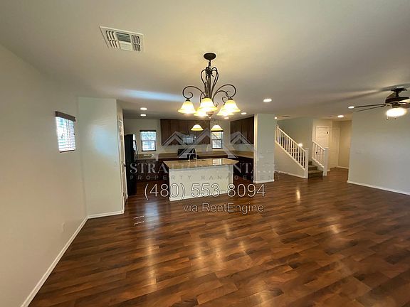 4th image of 2873 E Binner Dr