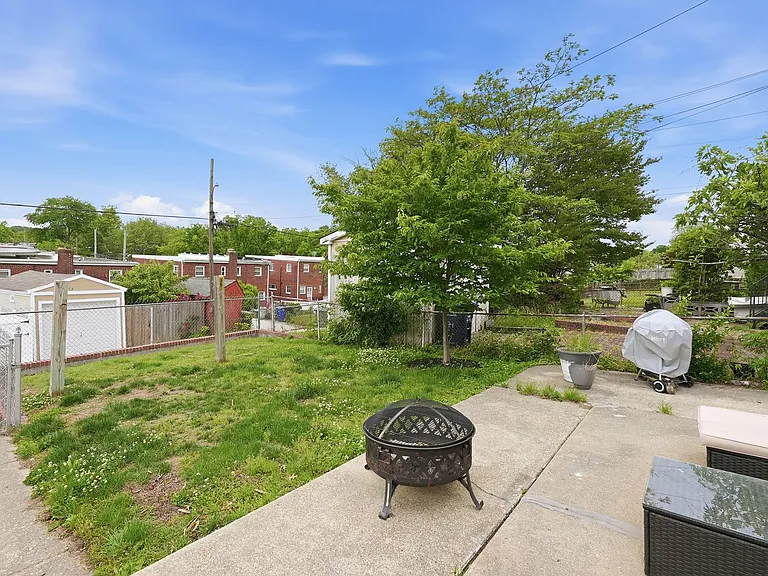 775 Oglethorpe St NE — Photo 26
