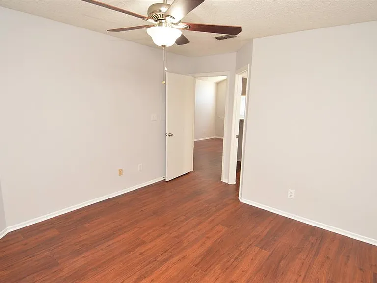 8630 Mallard Reserve Dr #205 — Photo 38