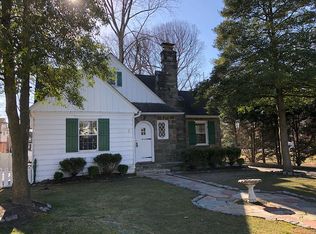 428 N Broadway, Pitman, NJ 08071