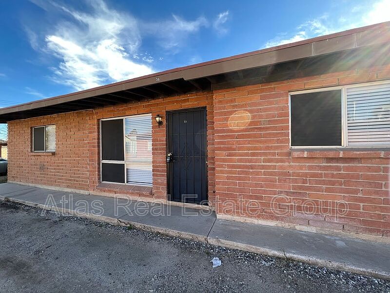 1st image of 38 N Westmoreland Ave